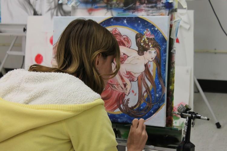 <a><img class="size-large wp-image-1773742" src="https://www.theepochtimes.com/assets/uploads/2015/09/WORKING+OF+STUDENT.jpg" alt="Art student working" width="590" height="393"/></a>