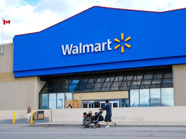 <a><img class="size-large wp-image-1785680" title="Walmart_0096698_s" src="https://www.theepochtimes.com/assets/uploads/2015/09/Walmart_0096698_s.jpg" alt="" width="590" height="442"/></a>