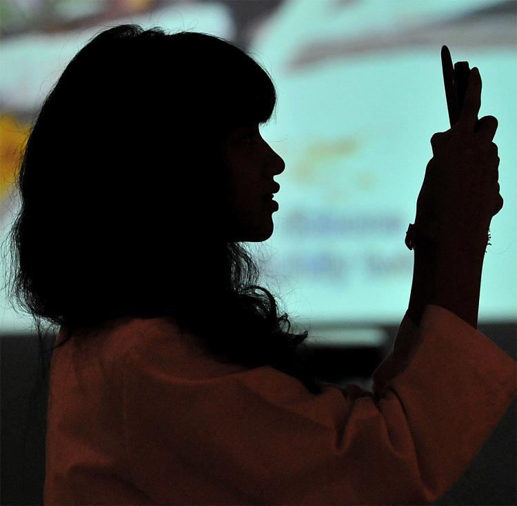 <a><img src="https://www.theepochtimes.com/assets/uploads/2015/09/aasocnet98899611.jpg" alt="CELL PHONE CULTURE: A new study finds that a majority of college students feel compelled to immediately answer a new message on their cell phone, and at least half the time they are uncertain whether the sender is joking or serious. (Adek Berry/AFP/Getty Images)" title="CELL PHONE CULTURE: A new study finds that a majority of college students feel compelled to immediately answer a new message on their cell phone, and at least half the time they are uncertain whether the sender is joking or serious. (Adek Berry/AFP/Getty Images)" width="320" class="size-medium wp-image-1813635"/></a>