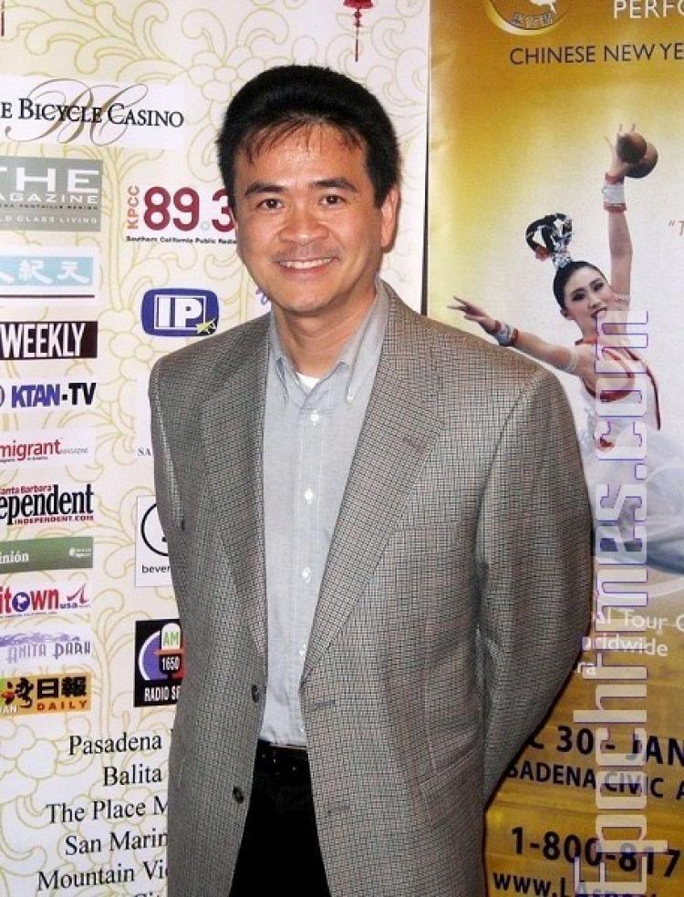 <a><img src="https://www.theepochtimes.com/assets/uploads/2015/09/basi.jpg" alt="Dr. Basilio, an extraordinarily accomplished scientist at NASA found a joyful message in Divine Performing Arts. (Jian Li/The Epoch Times)" title="Dr. Basilio, an extraordinarily accomplished scientist at NASA found a joyful message in Divine Performing Arts. (Jian Li/The Epoch Times)" width="320" class="size-medium wp-image-1831609"/></a>