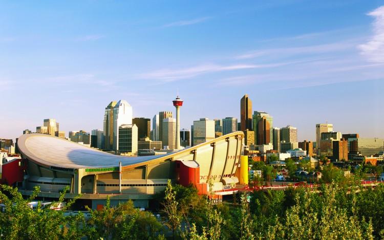 <a><img class="size-medium wp-image-1791833" title="Saddledome" src="https://www.theepochtimes.com/assets/uploads/2015/09/calgary_skyline_sunrise.jpg" alt="Saddledome" width="595" height="371"/></a>