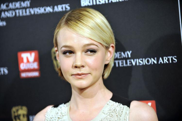 <a><img src="https://www.theepochtimes.com/assets/uploads/2015/09/carey_mulligan_106554212.jpg" alt="Carey Mulligan poses for a picture at the 18th Annual BAFTA Britannia Awards held at the Hyatt Regency Century Plaza Hotel on November 4, 2010 in Los Angeles, California. (Toby Canham/Getty Images)" title="Carey Mulligan poses for a picture at the 18th Annual BAFTA Britannia Awards held at the Hyatt Regency Century Plaza Hotel on November 4, 2010 in Los Angeles, California. (Toby Canham/Getty Images)" width="320" class="size-medium wp-image-1812067"/></a>