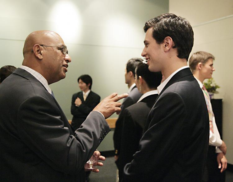 <a><img src="https://www.theepochtimes.com/assets/uploads/2015/09/chandra.jpg" alt="Mr Chandra, a real estate agent and publisher of the Brisbane Indian Times at the VIP function. (Shan Ju Lin/The Epoch Times)" title="Mr Chandra, a real estate agent and publisher of the Brisbane Indian Times at the VIP function. (Shan Ju Lin/The Epoch Times)" width="320" class="size-medium wp-image-1828882"/></a>