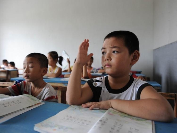 <a><img src="https://www.theepochtimes.com/assets/uploads/2015/09/china_elementary_school_teachers.jpg" alt="A language class in a Chinese elementary school. (Getty Images)" title="A language class in a Chinese elementary school. (Getty Images)" width="320" class="size-medium wp-image-1813031"/></a>