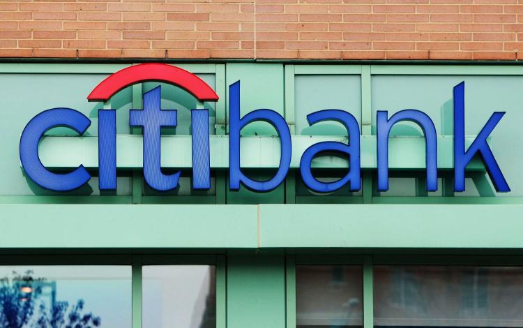 <a><img src="https://www.theepochtimes.com/assets/uploads/2015/09/citibank83649328.jpg" alt=" (Justin Sullivan/Getty Images)" title=" (Justin Sullivan/Getty Images)" width="320" class="size-medium wp-image-1830206"/></a>