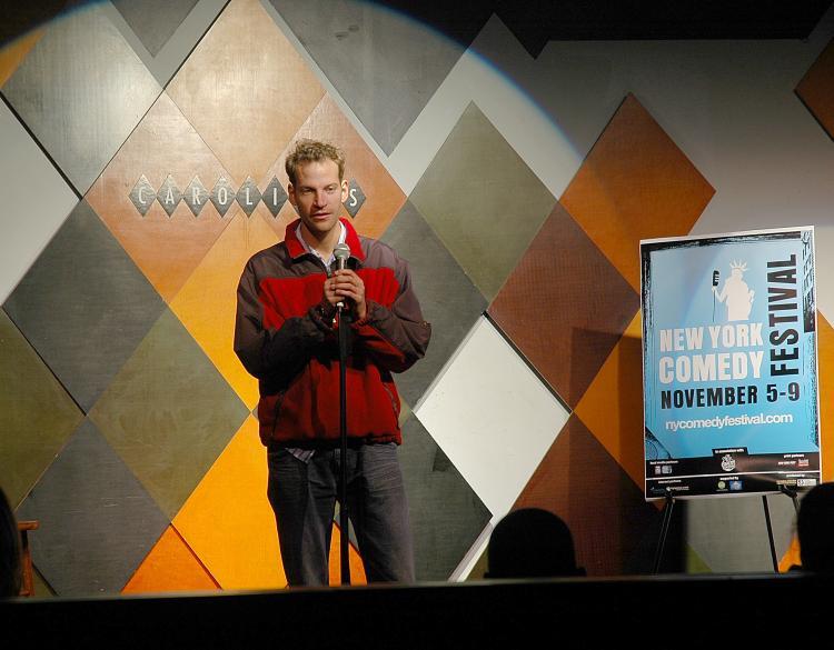 <a><img src="https://www.theepochtimes.com/assets/uploads/2015/09/comedycolor.jpg" alt="GO JOHNNY GO: A contestant named Jonathan does his best to make it to the semi-finals. (Jonathan Weeks/The Epoch Times)" title="GO JOHNNY GO: A contestant named Jonathan does his best to make it to the semi-finals. (Jonathan Weeks/The Epoch Times)" width="320" class="size-medium wp-image-1833260"/></a>