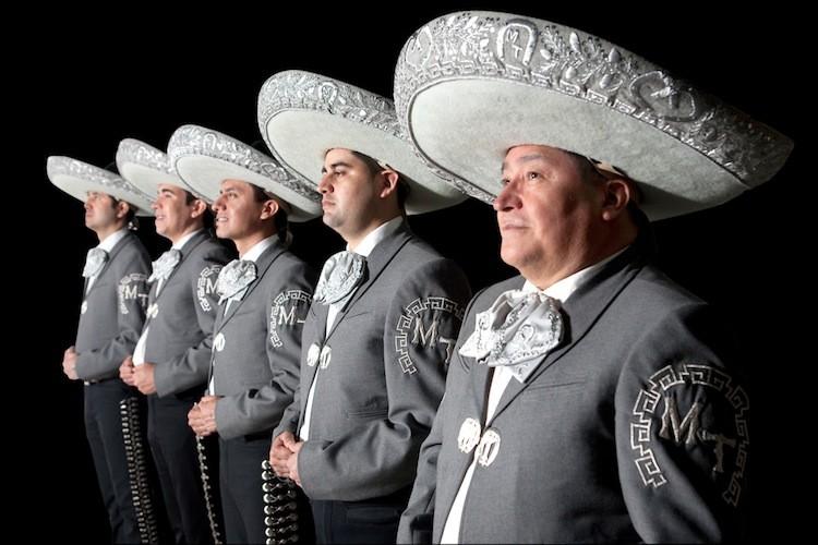 <a><img src="https://www.theepochtimes.com/assets/uploads/2015/09/cutout3.jpg" alt="Mariachi Tapatio will perform during the Chile Pepper Fiesta at Brooklyn Botanic Garden on Saturday, Oct. 1. (Courtesy of Mariachi Tapatio)" title="Mariachi Tapatio will perform during the Chile Pepper Fiesta at Brooklyn Botanic Garden on Saturday, Oct. 1. (Courtesy of Mariachi Tapatio)" width="575" class="size-medium wp-image-1797208"/></a>