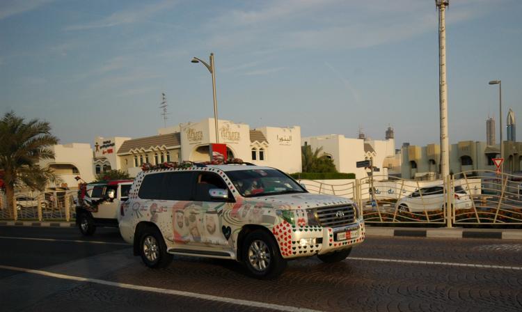 <a><img src="https://www.theepochtimes.com/assets/uploads/2015/09/dDSC_16851.jpg" alt="Cars decorated to celebrate National Day on Dubai, Jumeirah Beach Road. (M. Kawakami)" title="Cars decorated to celebrate National Day on Dubai, Jumeirah Beach Road. (M. Kawakami)" width="320" class="size-medium wp-image-1824937"/></a>