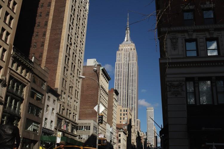 <a><img class="size-large wp-image-1791955" title="Empire State Building's Owners Prepare For IPO" src="https://www.theepochtimes.com/assets/uploads/2015/09/empire134297362.jpg" alt="" width="590" height="393"/></a>