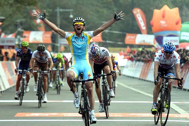 <a><img class="size-full wp-image-1780777" src="https://www.theepochtimes.com/assets/uploads/2015/09/gavazziTiny.jpg" alt="Francesco Gavazzi celebrrates winning Stage Three of the 2012 Tour of Beijing. (tourofbeijing.net) " width="660" height="440"/></a>