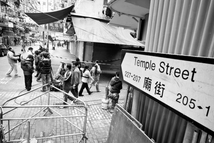 <a><img src="https://www.theepochtimes.com/assets/uploads/2015/09/hongkong.jpg" alt="A man suspected of throwing two bottles filled with acid into a crowd was arrested by Hong Kong police. (Ed Jones/AFP/Getty Images )" title="A man suspected of throwing two bottles filled with acid into a crowd was arrested by Hong Kong police. (Ed Jones/AFP/Getty Images )" width="320" class="size-medium wp-image-1824095"/></a>