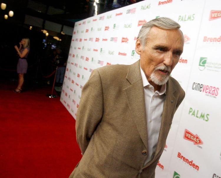 <a><img src="https://www.theepochtimes.com/assets/uploads/2015/09/hopper88489923.jpg" alt="BATTLING CANCER: Veteran actor Dennis Hopper. (Isaac Brekken/Getty Images for CineVegas)" title="BATTLING CANCER: Veteran actor Dennis Hopper. (Isaac Brekken/Getty Images for CineVegas)" width="320" class="size-medium wp-image-1825443"/></a>