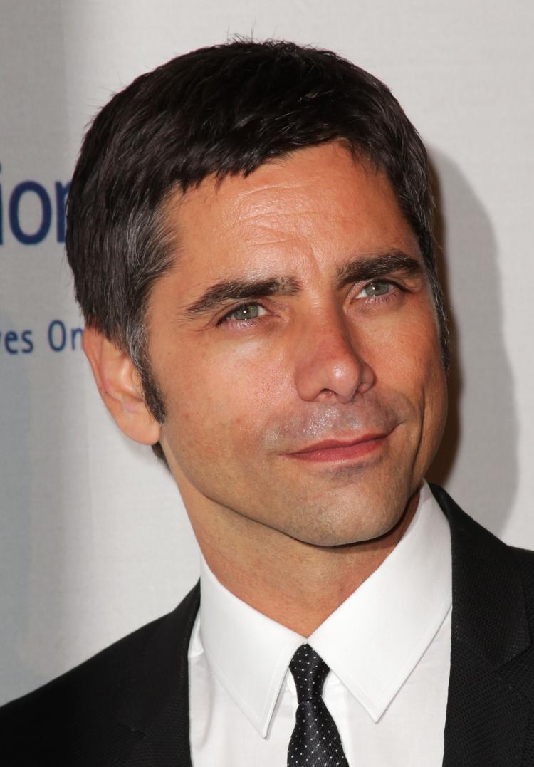 <a><img src="https://www.theepochtimes.com/assets/uploads/2015/09/john_stamos_glee_104437977.jpg" alt="John Stamos attends the Ninth annual Operation Smile gala at the Beverly Hilton Hotel on September 24, 2010 in Beverly Hills, California. (Frederick M. Brown/Getty Images)" title="John Stamos attends the Ninth annual Operation Smile gala at the Beverly Hilton Hotel on September 24, 2010 in Beverly Hills, California. (Frederick M. Brown/Getty Images)" width="320" class="size-medium wp-image-1814086"/></a>