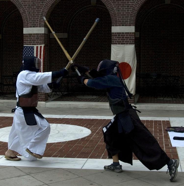 <a><img src="https://www.theepochtimes.com/assets/uploads/2015/09/kendo3_cc.jpg" alt="SAMURAI COMBAT: Kendo Master Shozo Kato demonstrates the traditional Japanese martial arts full-contact fencing for high school students this Thursday. (Diana Hubert/The Epoch Times)" title="SAMURAI COMBAT: Kendo Master Shozo Kato demonstrates the traditional Japanese martial arts full-contact fencing for high school students this Thursday. (Diana Hubert/The Epoch Times)" width="320" class="size-medium wp-image-1817372"/></a>