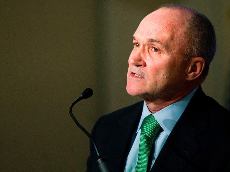 <a><img src="https://www.theepochtimes.com/assets/uploads/2015/09/klly80672196.jpg" alt="Police Commissioner Raymond Kelly will continue to fight crime, and will not run for Mayor. (Brendan Smialowski/Getty Images)" title="Police Commissioner Raymond Kelly will continue to fight crime, and will not run for Mayor. (Brendan Smialowski/Getty Images)" width="320" class="size-medium wp-image-1832288"/></a>