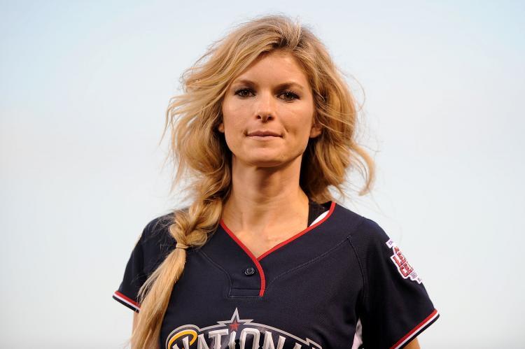 <a><img src="https://www.theepochtimes.com/assets/uploads/2015/09/marissa_miller_102818619.jpg" alt="Marisa Miller, the Sports Illustrated swimsuit supermodel, was hired by the NFL to be its spokesperson. (Michael Buckner/Getty Images)" title="Marisa Miller, the Sports Illustrated swimsuit supermodel, was hired by the NFL to be its spokesperson. (Michael Buckner/Getty Images)" width="320" class="size-medium wp-image-1813437"/></a>