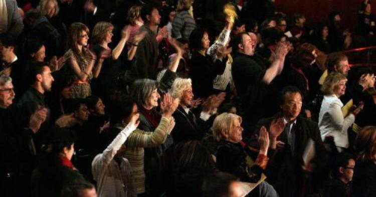 <a><img src="https://www.theepochtimes.com/assets/uploads/2015/09/newarkAUD01.jpg" alt="Audience members were enthralled at the performance in Newark. (Edward Dai/The Epoch Times)" title="Audience members were enthralled at the performance in Newark. (Edward Dai/The Epoch Times)" width="320" class="size-medium wp-image-1830993"/></a>