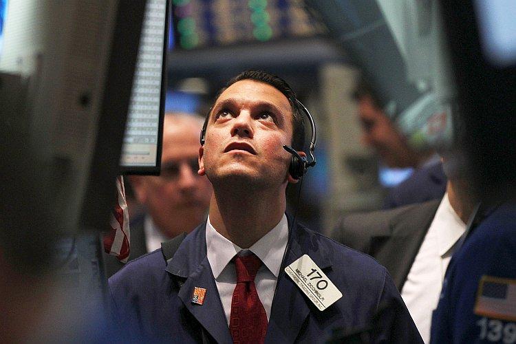 <a><img class="size-large wp-image-1794372" src="https://www.theepochtimes.com/assets/uploads/2015/09/nyse136034734.jpg" alt="New York Stock Exchange" width="590" height="393"/></a>