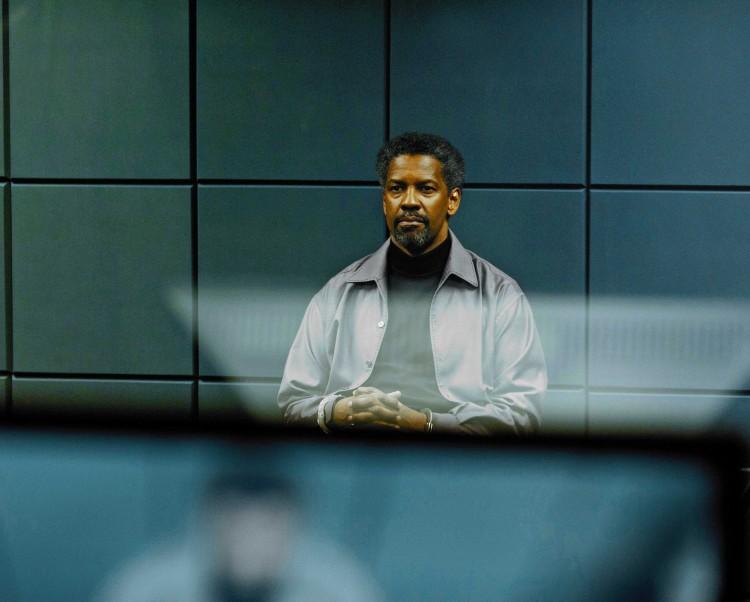 <a><img class="size-large wp-image-1791565" title="safehouse" src="https://www.theepochtimes.com/assets/uploads/2015/09/safehouse.jpg" alt="Denzel Washington 'Safe House'" width="590" height="473"/></a>