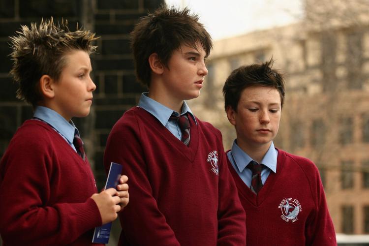 <a><img src="https://www.theepochtimes.com/assets/uploads/2015/09/school_students_74947378.jpg" alt="Many year 12 students are not prepared for university, education providers say. (Kristian Dowling/Getty Images)" title="Many year 12 students are not prepared for university, education providers say. (Kristian Dowling/Getty Images)" width="320" class="size-medium wp-image-1834546"/></a>