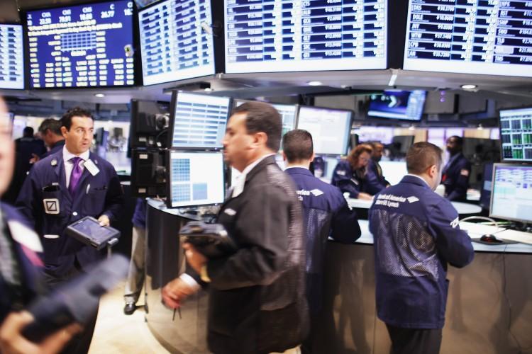 <a><img src="https://www.theepochtimes.com/assets/uploads/2015/09/stockExchange_121715664.jpg" alt="SOARING: Traders work on the floor of the New York Stock Exchange. Stocks soared on Tuesday, in the biggest one-day gain in almost two weeks. (Spencer Platt/Getty Images)" title="SOARING: Traders work on the floor of the New York Stock Exchange. Stocks soared on Tuesday, in the biggest one-day gain in almost two weeks. (Spencer Platt/Getty Images)" width="320" class="size-medium wp-image-1798923"/></a>