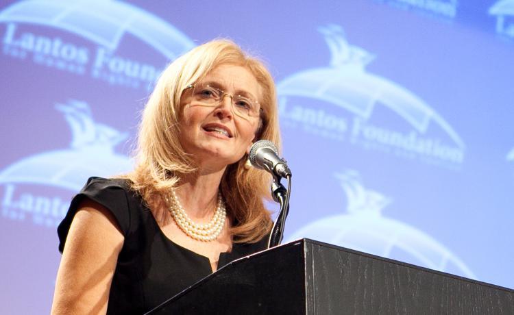 <a><img src="https://www.theepochtimes.com/assets/uploads/2015/09/untitled14.jpg" alt="Katrina Swett, daughter of Congressman Tom Lantos, hosted the award ceremony of the second annual Lantos Foundation Human Rights Prize on Nov. 17. (Samira Bouaou/The Epoch Times)" title="Katrina Swett, daughter of Congressman Tom Lantos, hosted the award ceremony of the second annual Lantos Foundation Human Rights Prize on Nov. 17. (Samira Bouaou/The Epoch Times)" width="320" class="size-medium wp-image-1811937"/></a>