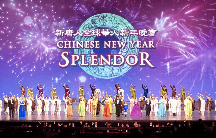 <a href="https://www.theepochtimes.com/assets/uploads/2015/10/1__BDT0556__Daibing.jpg"><img src="https://www.theepochtimes.com/assets/uploads/2015/10/1__BDT0556__Daibing.jpg" alt="The Shen Yun Performing Arts curtain call at Radio City Music Hall in New York City on Feb. 13, 2010. (Dai Bing/The Epoch Times)" title="The Shen Yun Performing Arts curtain call at Radio City Music Hall in New York City on Feb. 13, 2010. (Dai Bing/The Epoch Times)" width="320" class="size-medium wp-image-1870404"/></a>