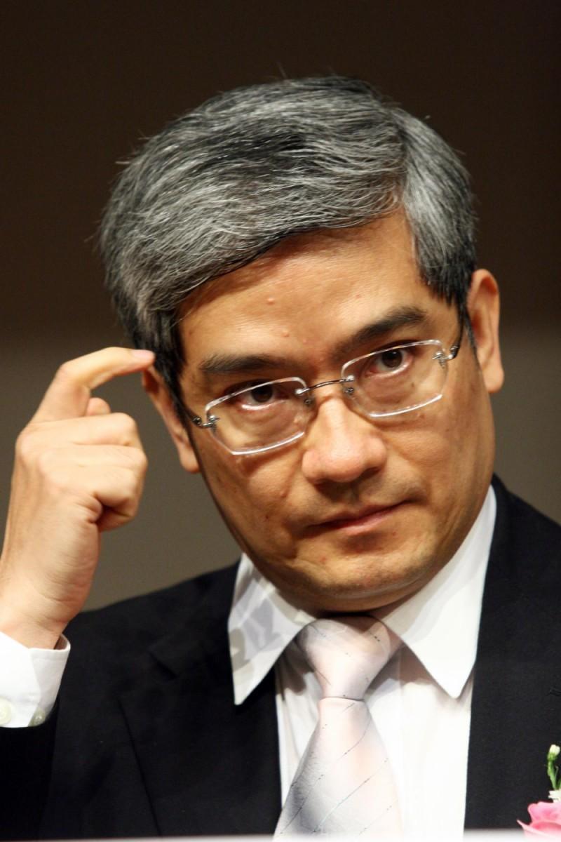 <a href="https://www.theepochtimes.com/assets/uploads/2015/10/7041609364613662.jpg" rel="attachment wp-att-1868882"><img class="size-large wp-image-1868882" title="704160936461366" src="https://www.theepochtimes.com/assets/uploads/2015/10/7041609364613662.jpg" alt="" width="322" height="484"/></a>