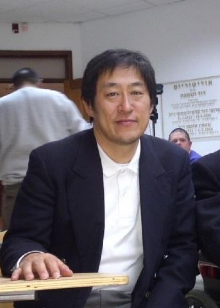 <a href="https://www.theepochtimes.com/assets/uploads/2015/10/Yasutoshicropped.jpg"><img src="https://www.theepochtimes.com/assets/uploads/2015/10/Yasutoshicropped.jpg" alt="HELPING CHILDREN: Yasuda Yasutoshi gives seminars around the world to help children improve their communication abilities through the game of go. (Courtesy of Uri Globus)" title="HELPING CHILDREN: Yasuda Yasutoshi gives seminars around the world to help children improve their communication abilities through the game of go. (Courtesy of Uri Globus)" width="200" class="size-medium wp-image-1869973"/></a>