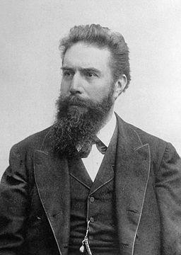 Portrait of Wilhelm Roentgen (Wikimedia Commons)