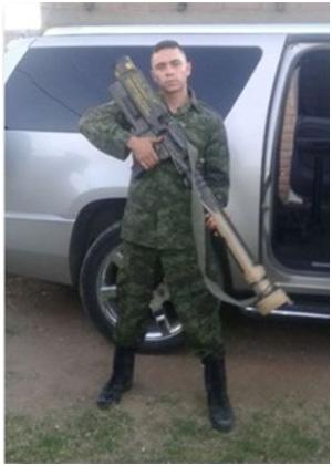 A La Linea cartel enforcer poses with the captured Redeye MANPADS system in Nuevo Casas Grandes, Chihuahua. The shoulder-fired anti-air missile system was recently seized in a raid by Mexican authorities. (For Public Distribution/via Small Wars Journal)