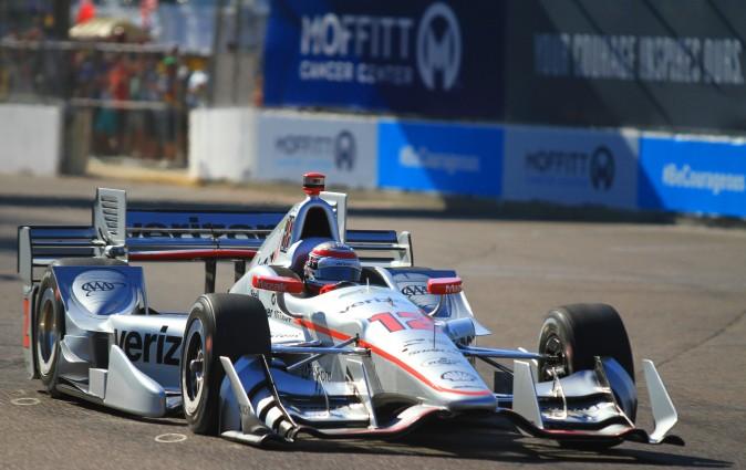 Power nearly lost his chance to advance past Round Two, but settled down after brushing the wall and turned in a quick lap. (Chris Jasurek/Epoch Times)