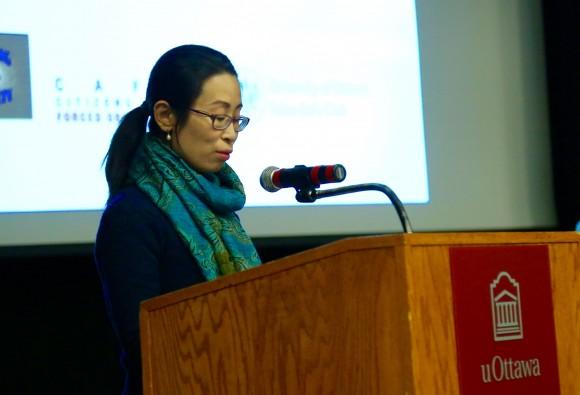 Falun Gong practitioner Hongyan Lu speaks following the screening of "Human Harvest" at the University of Ottawa on April 6, 2017. (Jonathan Ren/Epoch Times).