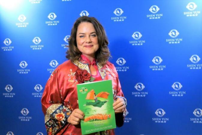 San Luis Obispo mayor Heidi Harmon enjoyed Shen Yun Performing Arts at the Performing Arts Center in San Luis Obispo, Calif. on Apr. 11. "It's just unbelievably impressive," she said. (Michael Ye/Epoch Times)