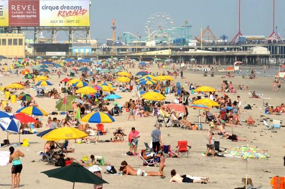 Beach at Atlantic City. (Casino Reinvestment Development Authority)