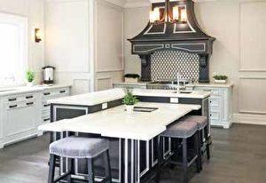 (Courtesy of The Renaissance Group Inc.)