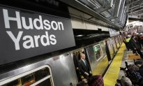 Mayor Bloomberg Takes Inaugural Ride on 7 Train