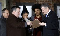 De Blasio to Be Sworn in as Mayor in City Hall Ceremony