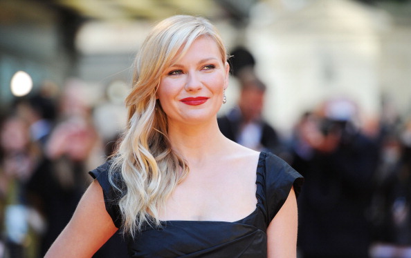 Kirsten Dunst Pictures: Actress Slams Apple After Alleged Leaked Photos ...