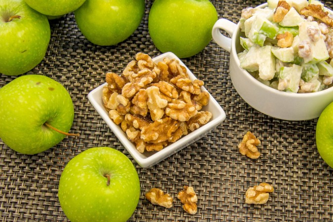 13 Healthy Reasons To Eat More Walnuts Walnuts The Epoch Times