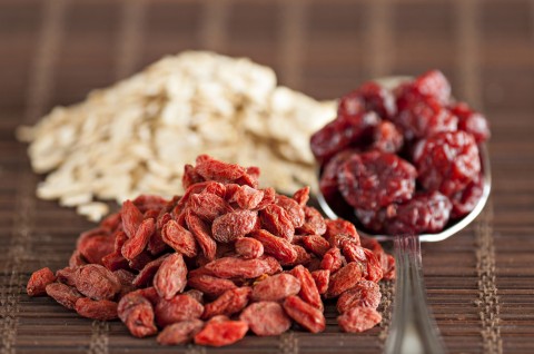 oatmeal goji cranberries