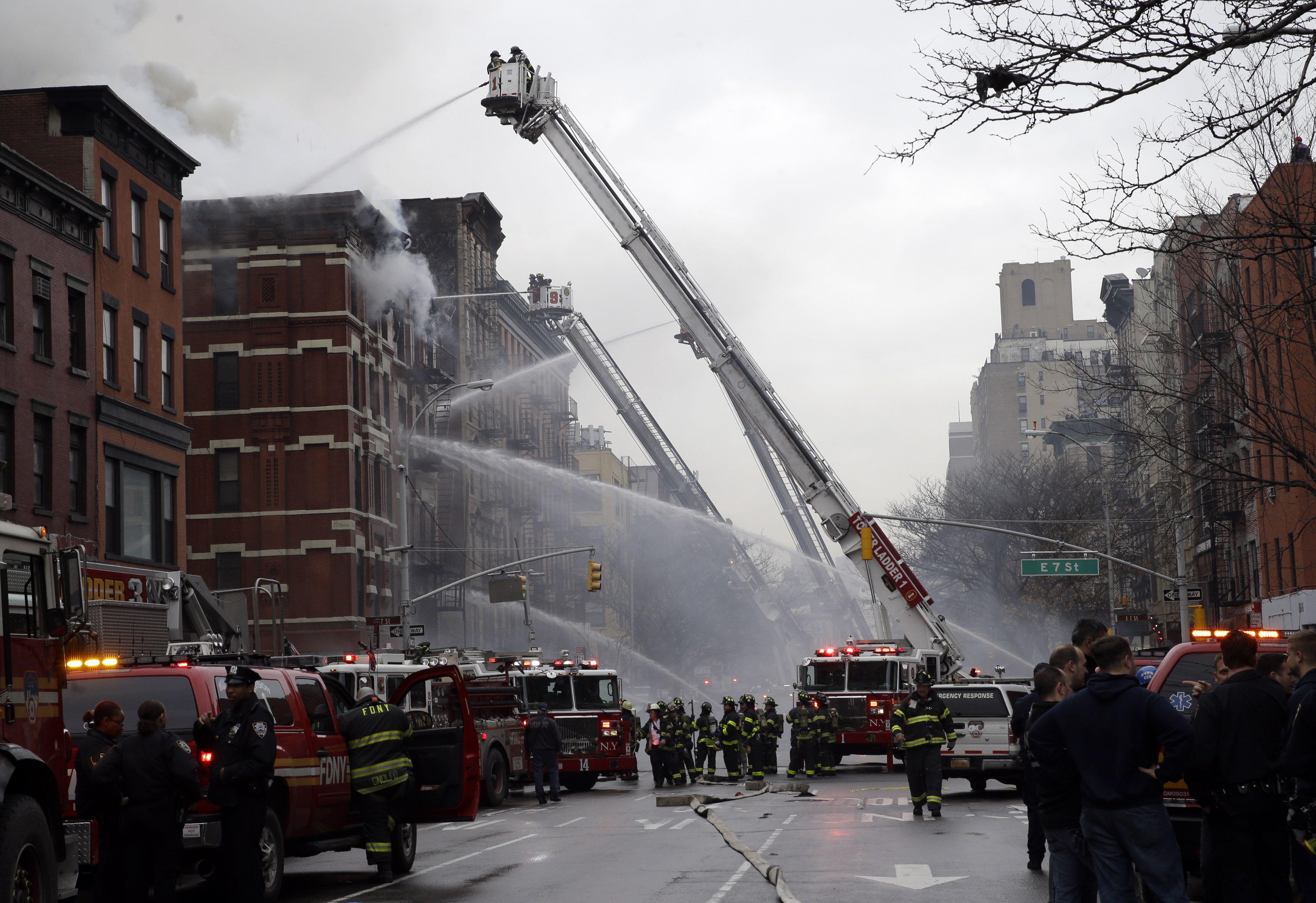 Manhattan Building Collapse: Explosion, Fire in East Village Injure Two ...