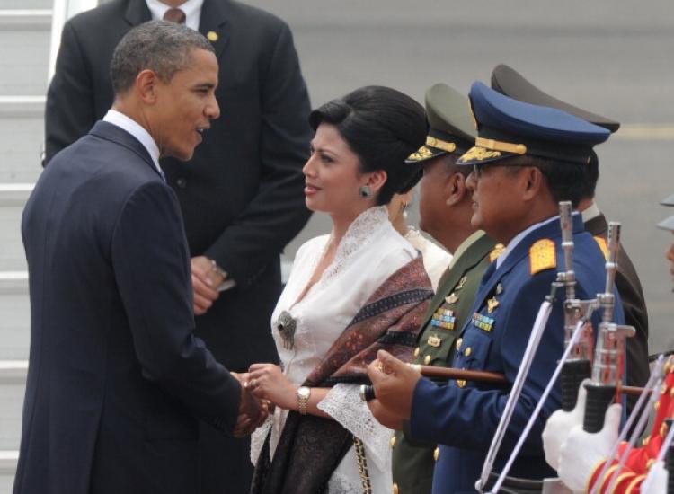 Obama's state visit ends as he shakes hands with Indonesian officials, before boarding Air Force One at a military airport in Jakarta on Nov. 10. (Roslan Rahman/AFP/Getty Images)