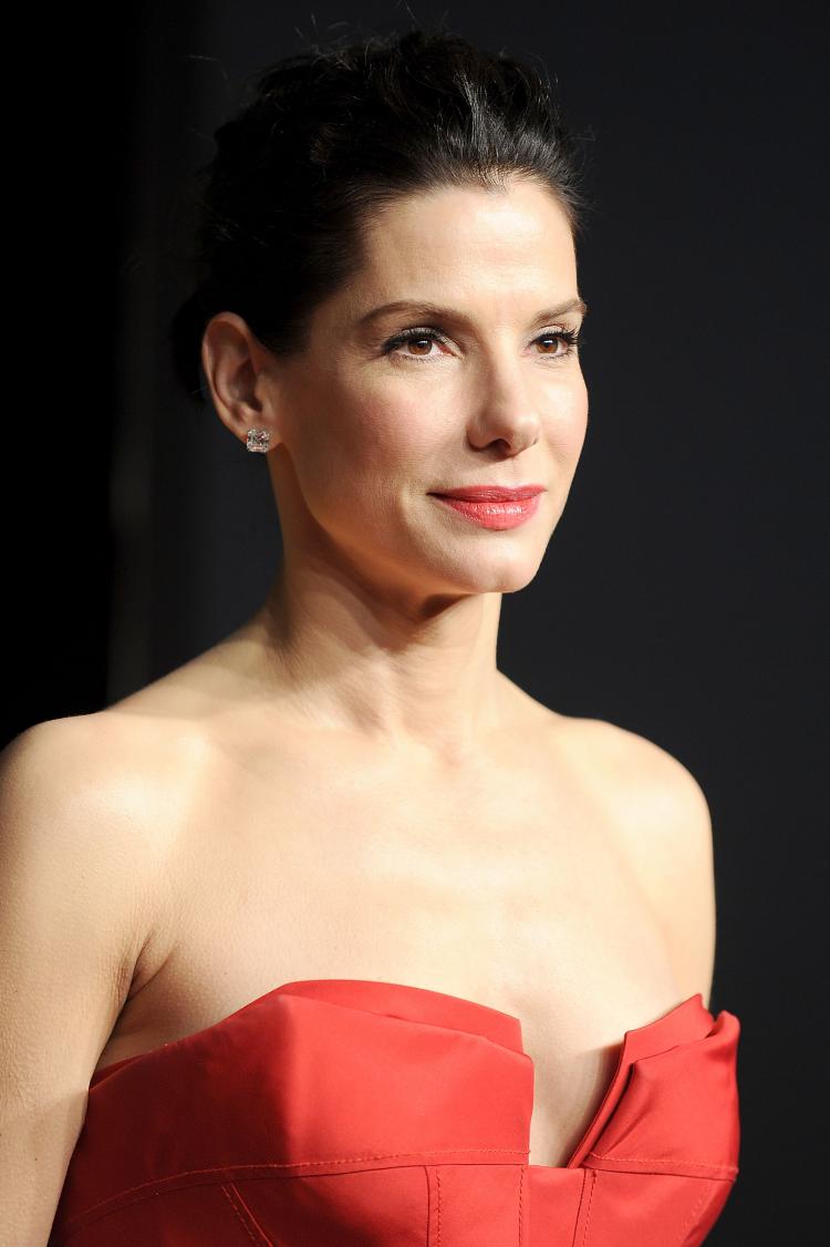 Sandra Bullock arrives at the Vanity Fair Oscar party hosted by Graydon Carter held at Sunset Tower on Feb. 27 in West Hollywood, Calif. Bullock made a strong return to the Oscars after having a hard year. (Pascal Le Segretain/Getty Images)