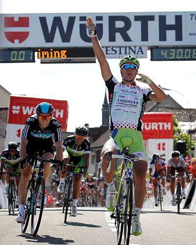 Peter Sagan takes his fourth win of six stages in the Tour de Suisse. (Liquigasteam.com)