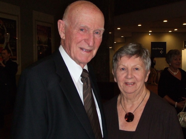 Sir Murray Halberg and his wife, Lady Halberg, attend Shen Yun