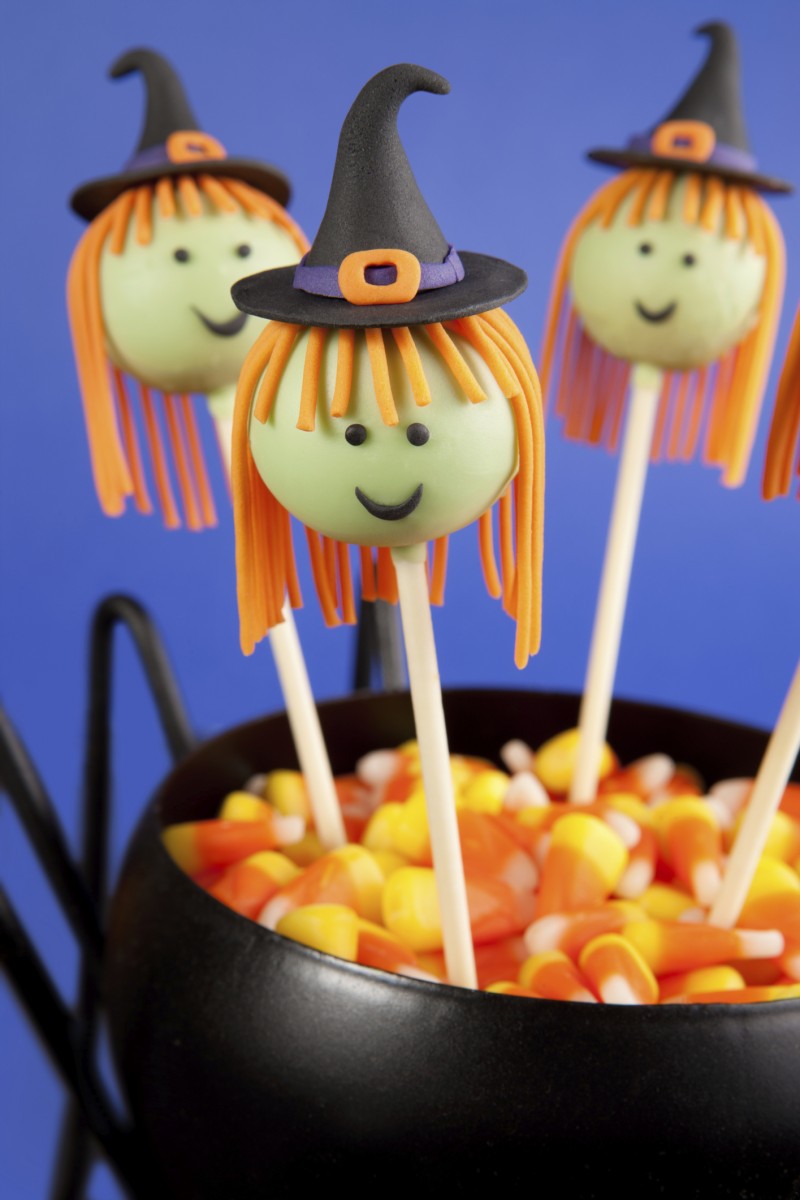  Halloween Cake Pops