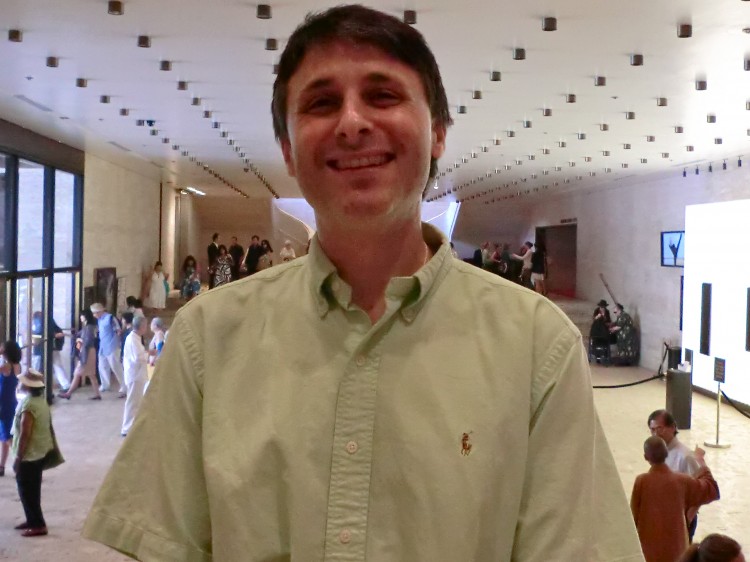 Violinist Louis Lev from the Pittsburgh Symphony Orchestra at the Shen Yun performance, on Sunday afternoon, at the David H. Theater, in Lincoln Center.  (Wei Si/The EpochTimes)