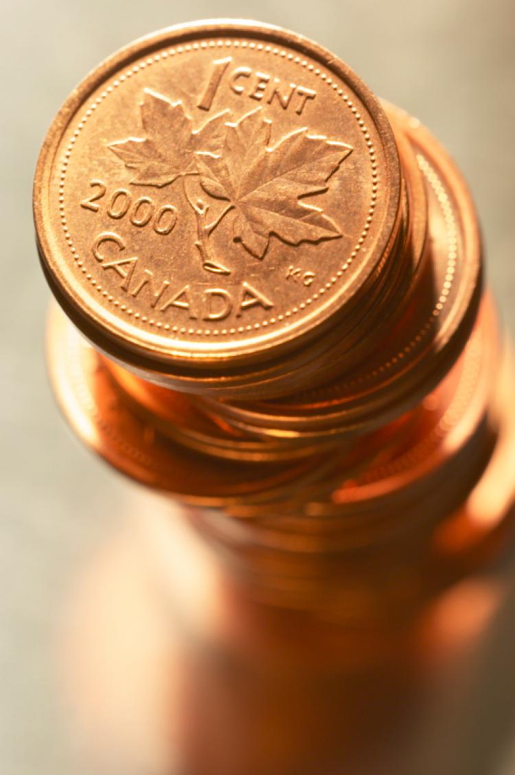 Stack of Canadian pennies (Photos.com)