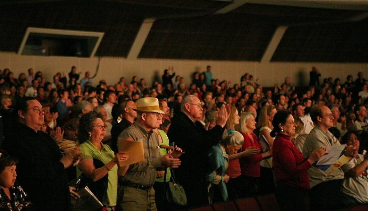 An appreciative audience at Shen Yun Spokane performance (The Epoch Times)